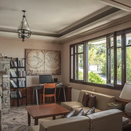 Corali فندق كيمي