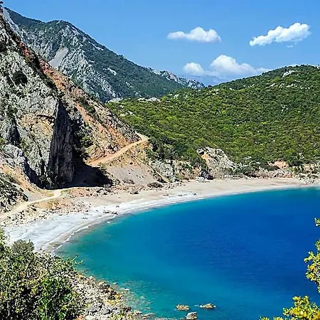 Corali Kymi