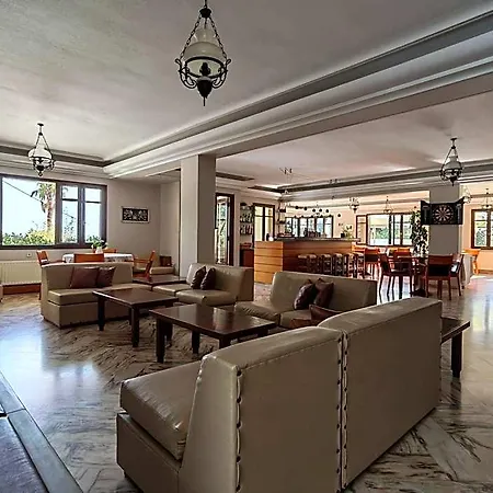 Hotel Corali Kymi