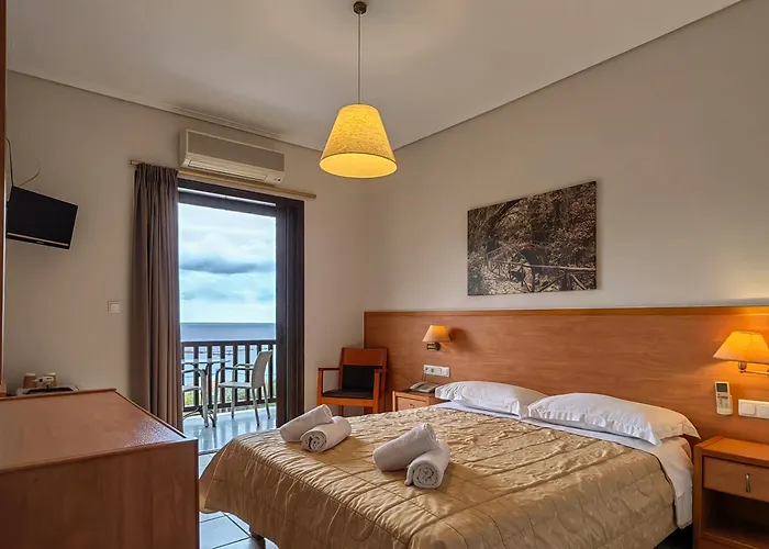 κοράλι 2* Κύμη