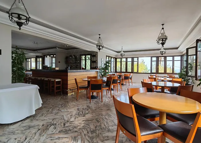 Ξενοδοχείο κοράλι 2*